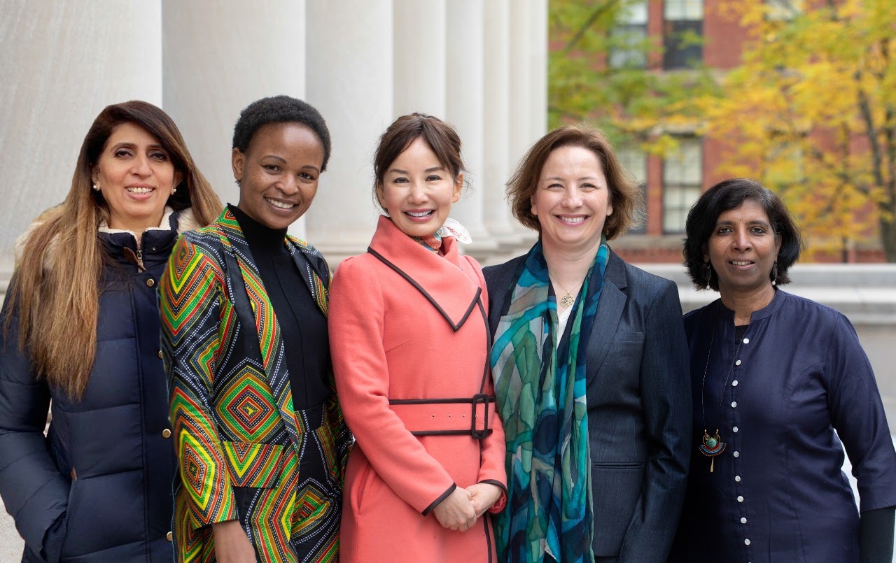 Harvard University LEAD Fellowship 2022/2023 for Women Leaders