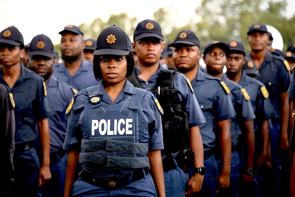 South African Police Services (SAPS) Graduate Trainee Recruitment 2022 for Unemployed Graduates