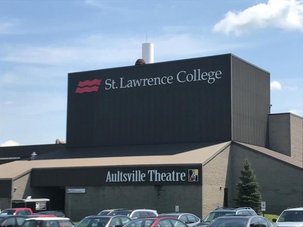 Africa Entrance Scholarships at St. Lawrence College, Canada 2022/2023
