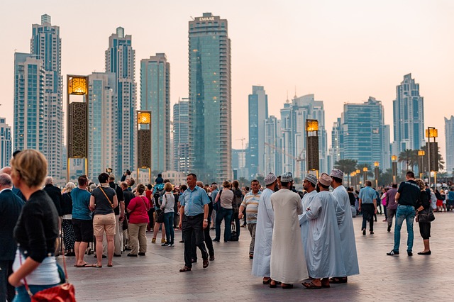 10 Paying Jobs in the Middle East for Immigrants