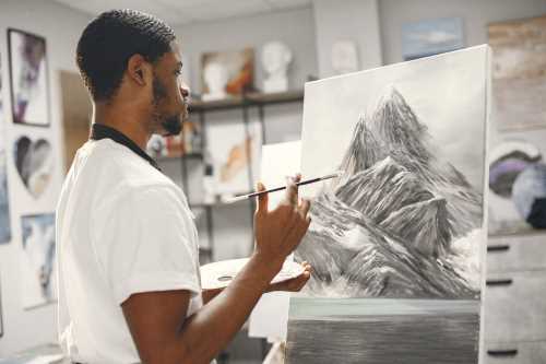 Scholarship opportunities available for international students studying Arts courses