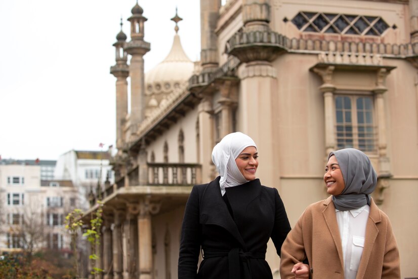 Fully Funded Aziz Foundation Scholarship for Muslims in the UK 2024